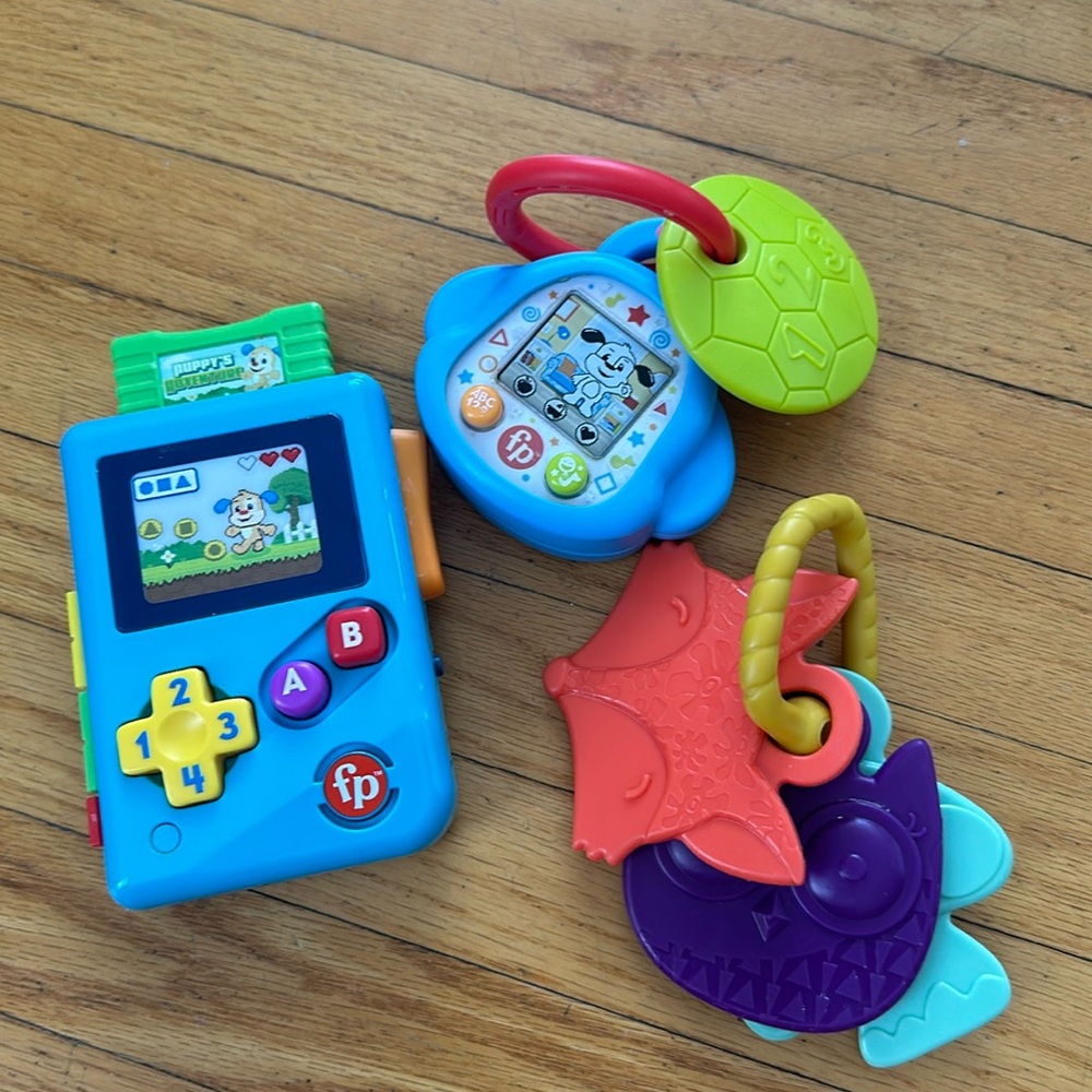 Lot of 3 toys game boy like with sounds
